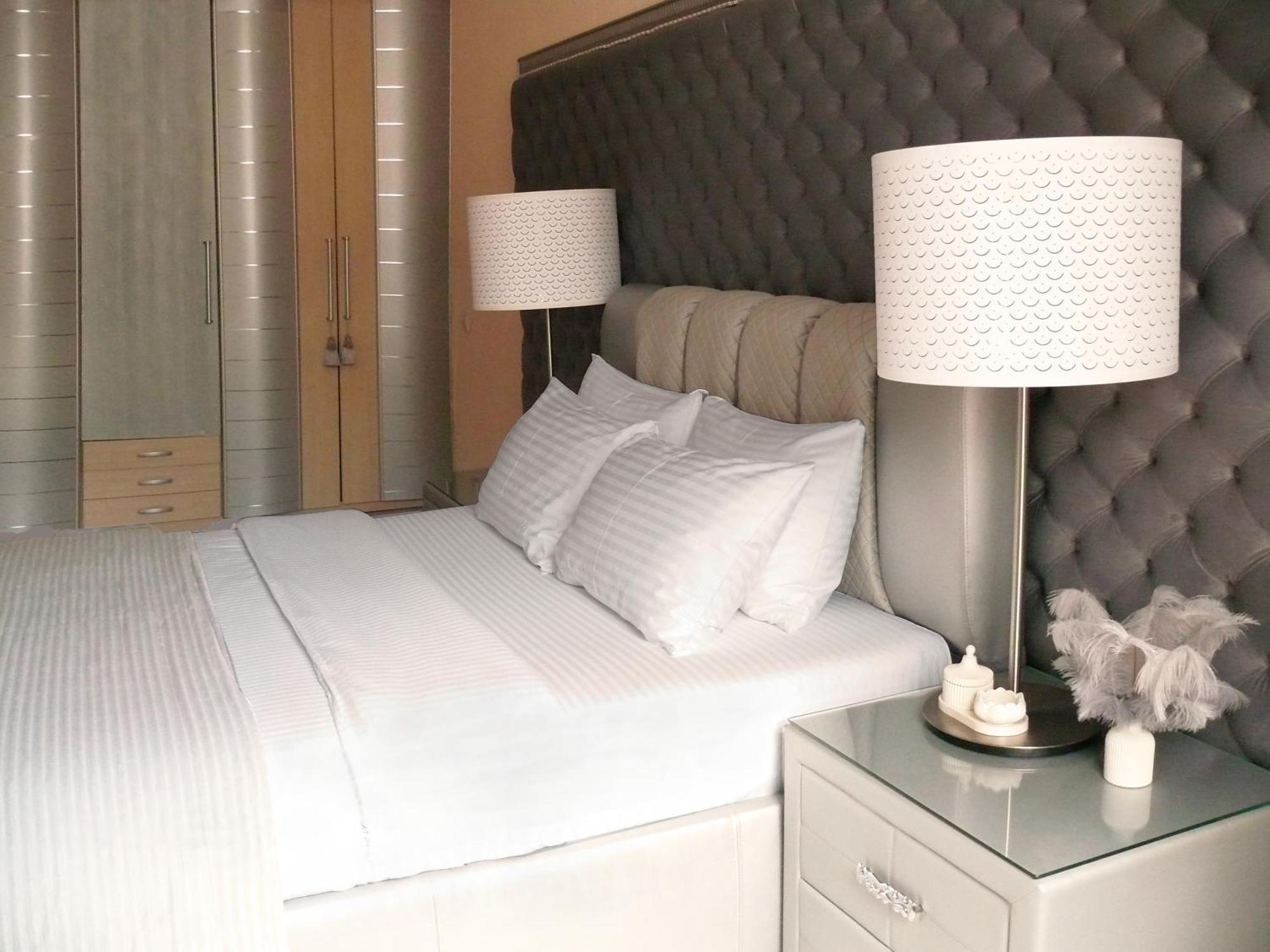 Apartment Luxury Centre Located Киев Екстериор снимка
