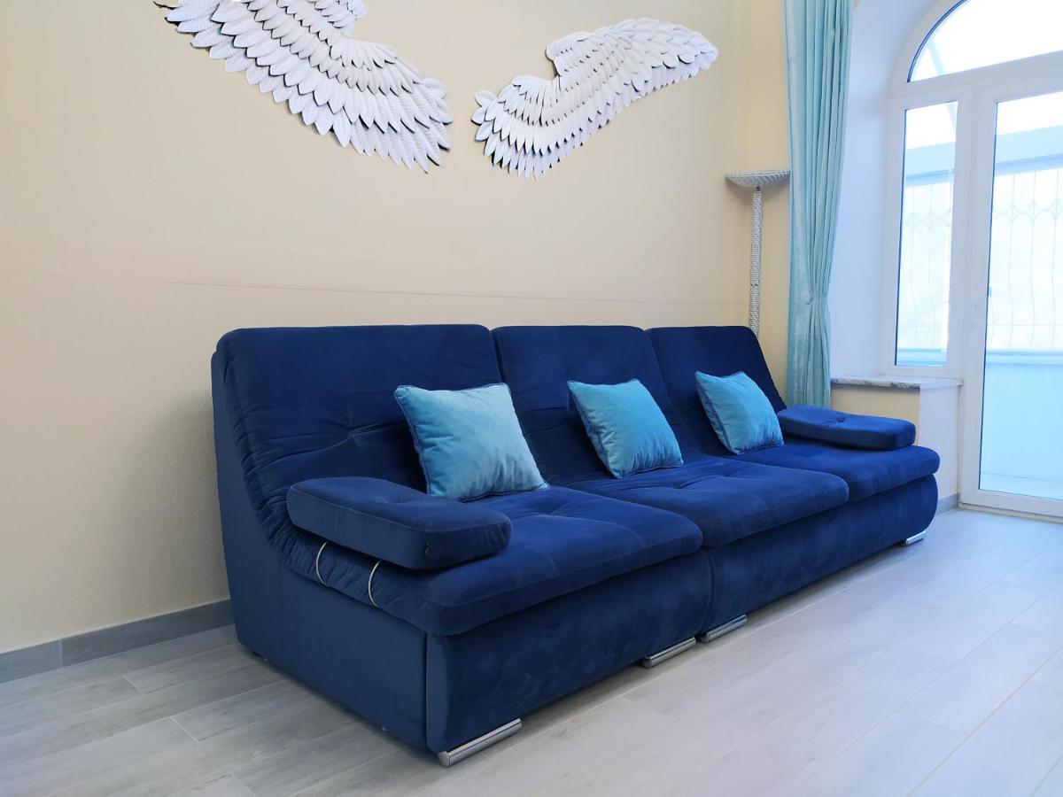Apartment Luxury Centre Located Киев Екстериор снимка